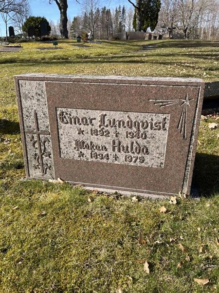 Grave number: Ärt 24 12 49