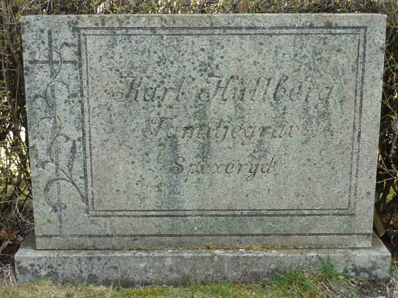 Grave number: ÖD 04   11, 12, 13