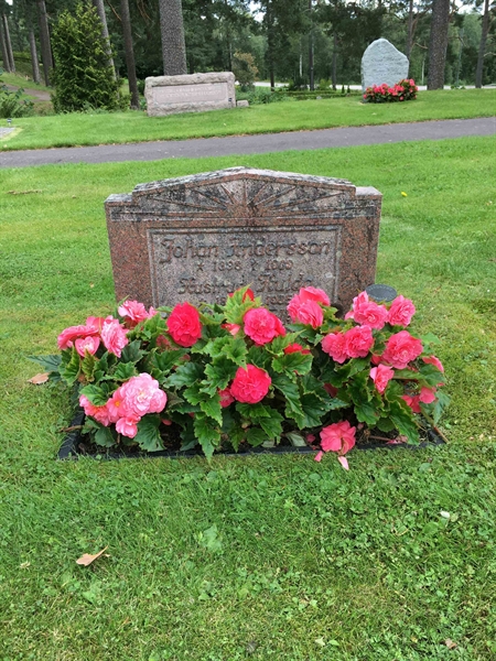 Grave number: KV H   55a-c