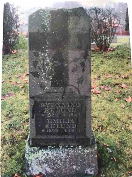 Grave number: BR B   111, 112