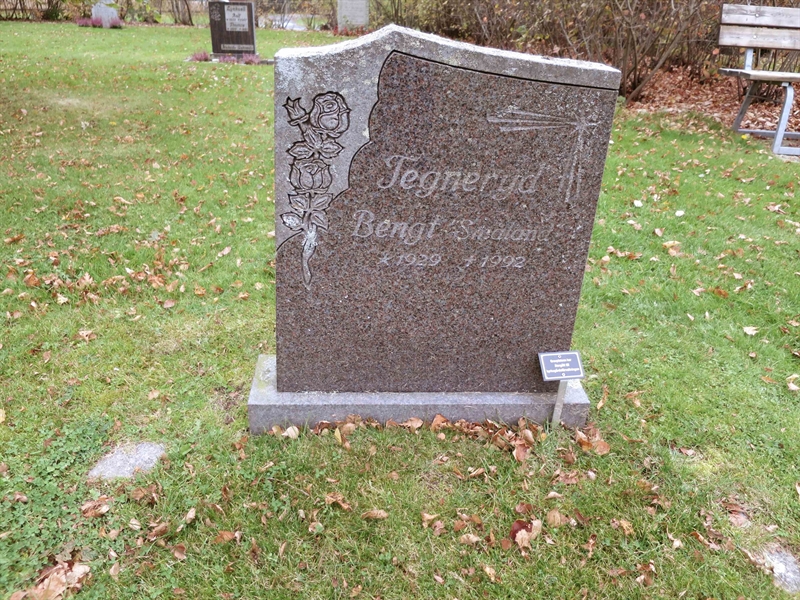 Grave number: HNB I    35
