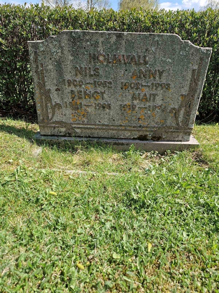Grave number: 501 09 1284-1286