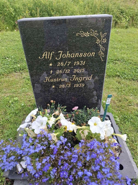 Grave number: 001 3 U     5