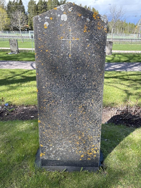 Gravnummer: H 036 010-10