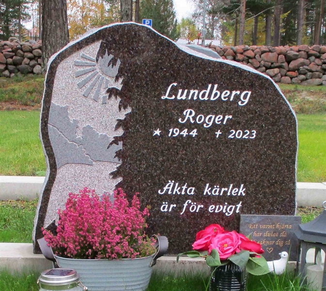 Grave number: 1 24    13