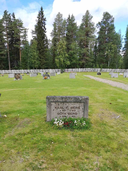 Gravnummer: POK 05    23