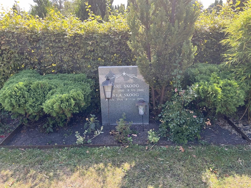 Grave number: NK XI    98