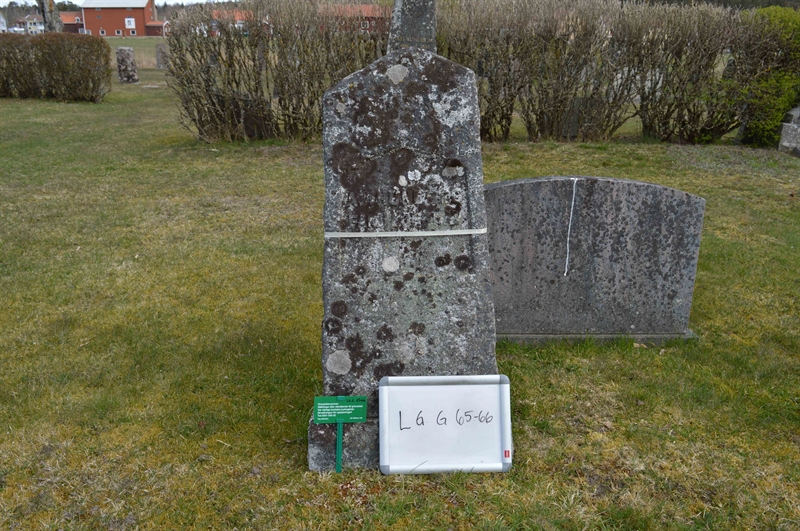 Grave number: LG G    65, 66
