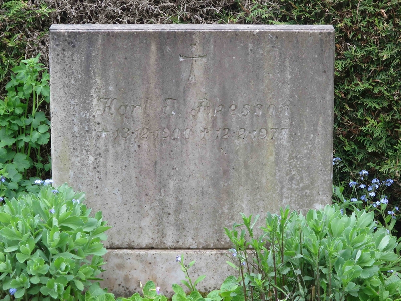 Grave number: HÖB 70H   199