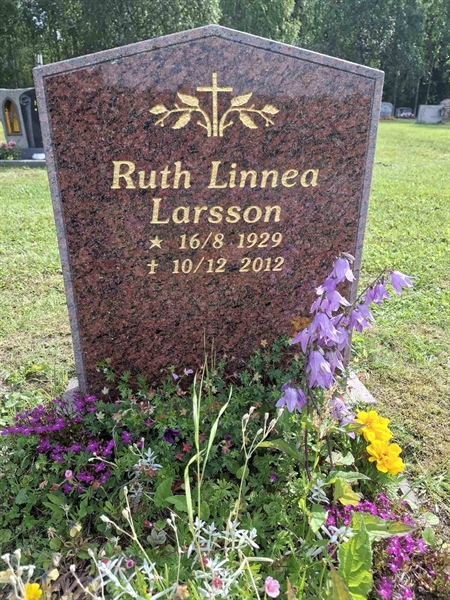 Grave number: 001 4  3512