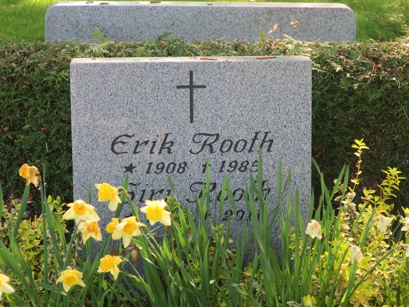 Grave number: HÖB 77    40