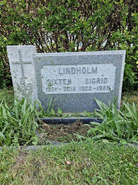 Grave number: 501 29 5540-5541