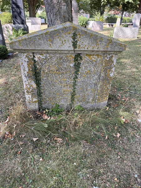 Grave number: Ö 03     9.A-B