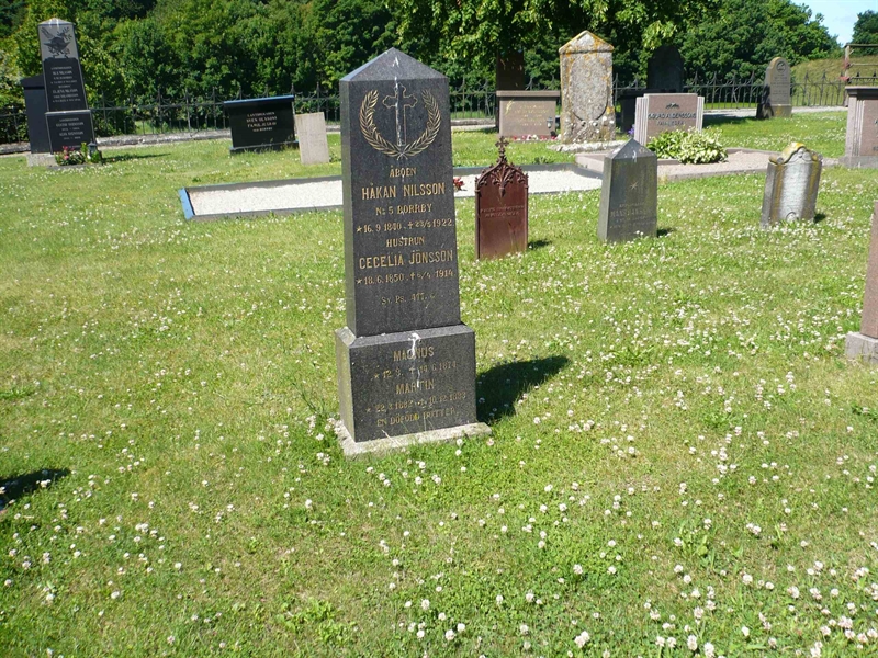 Grave number: 1 6    46d