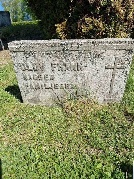 Grave number: 501 26 5267-5268