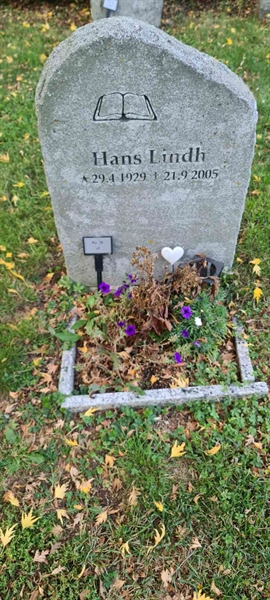 Grave number: M 18   41