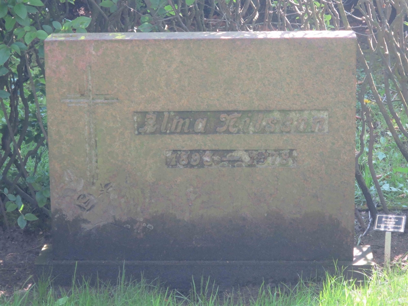 Grave number: HÖB 68   128