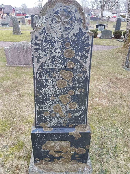 Grave number: RK Y 1     4, 5