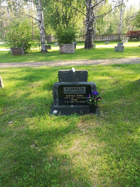 Grave number: NK 02    27