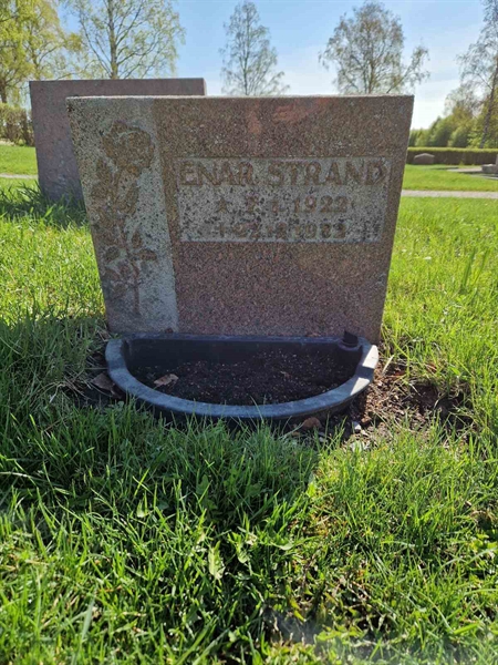 Grave number: 501 15 2922