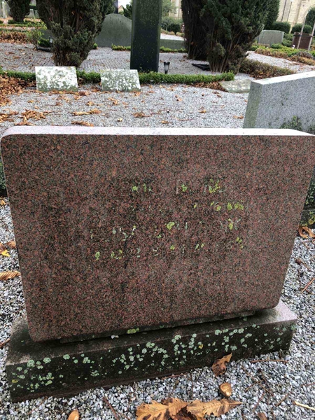 Grave number: UK 1     4E, 4F