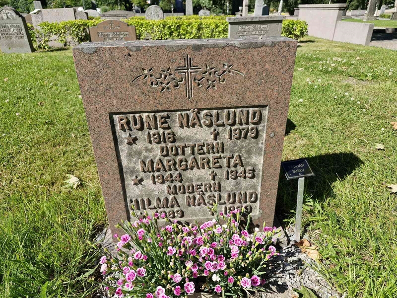 Grave number: 1 FRID 20B