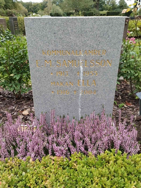 Grave number: Ö U02    41