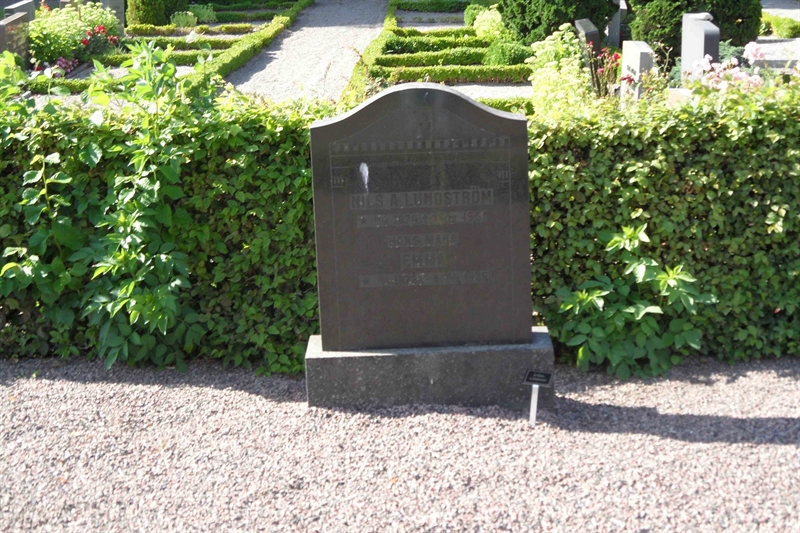 Grave number: ÖK 10     5