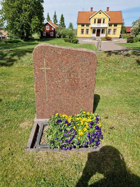 Gravnummer: 06 B    7