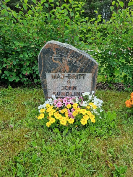 Grave number: 2 08   68