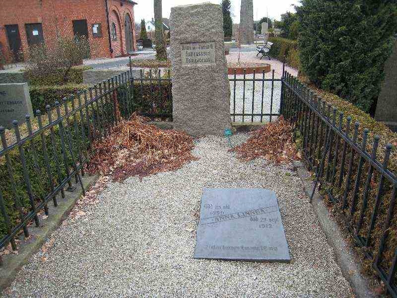 Grave number: VK IV    41