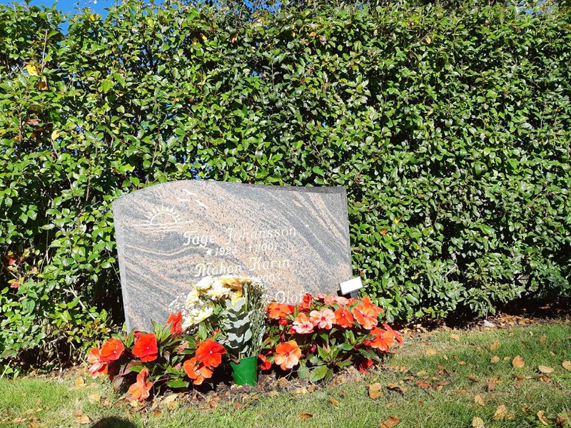 Grave number: Fr 7    60-62