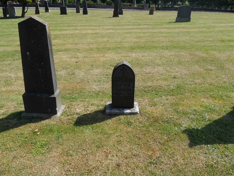 Grave number: ÖV B    66