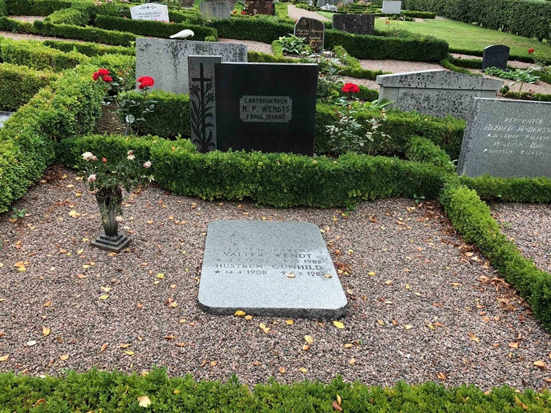 Grave number: Kå 21    21, 22