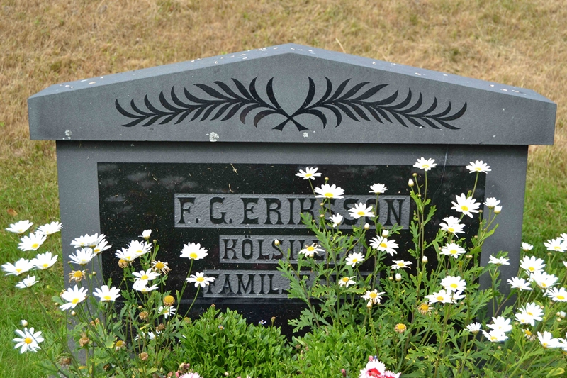 Grave number: 11 1   215-217
