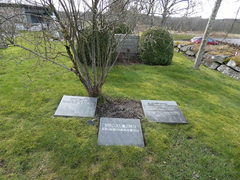 Grave number: BR G    34, 33,34
