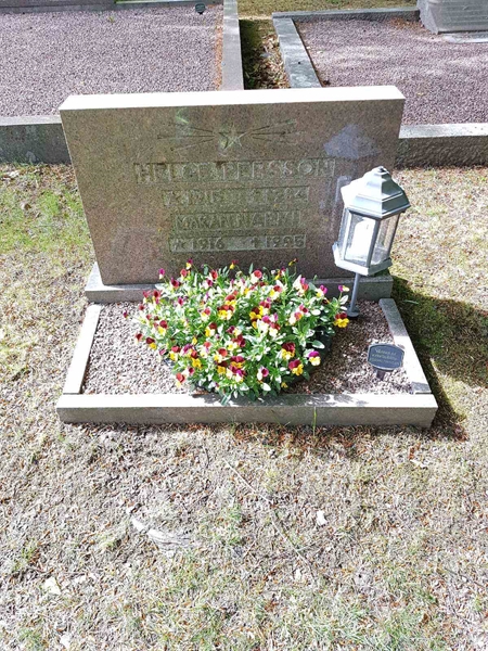 Grave number: 01  1666