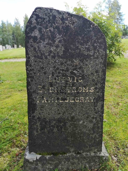 Gravnummer: POK 06    18