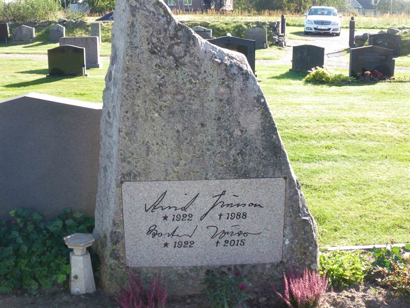 Grave number: NSK 07     8B