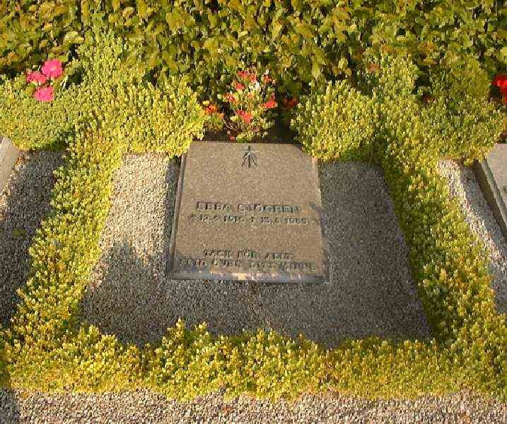 Grave number: NK Urn p    16