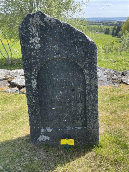 Grave number: KA C   660