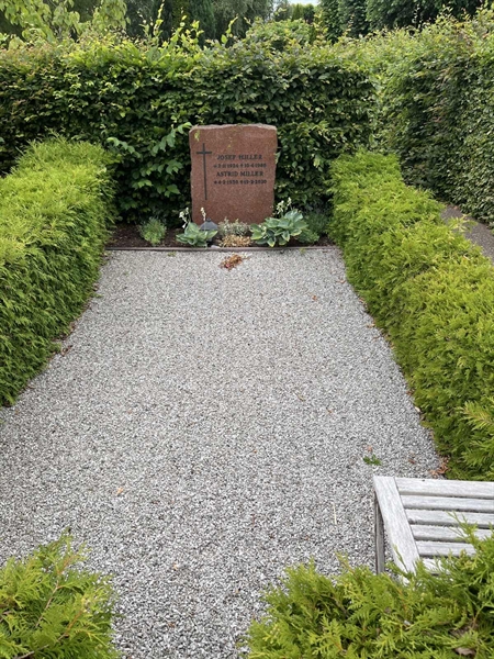 Grave number: NK II    23