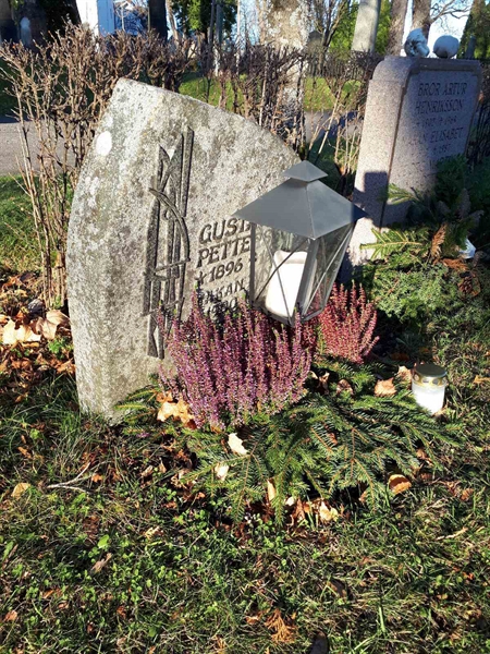 Gravnummer: GK U 2     1