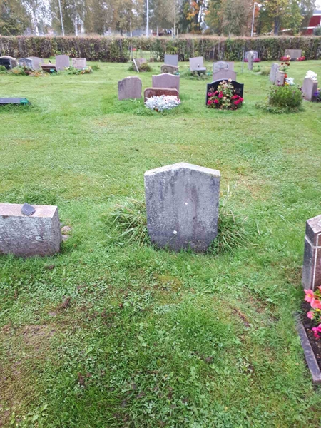 Hautatunnus: NK F B  1030