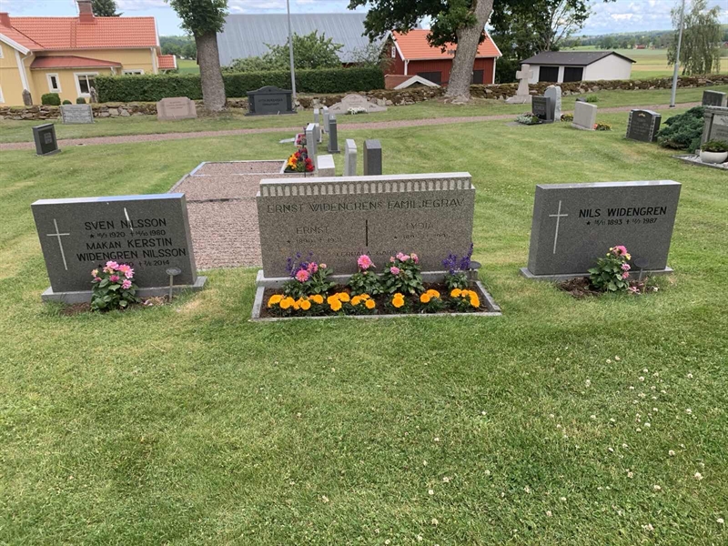 Grave number: 2 V 15