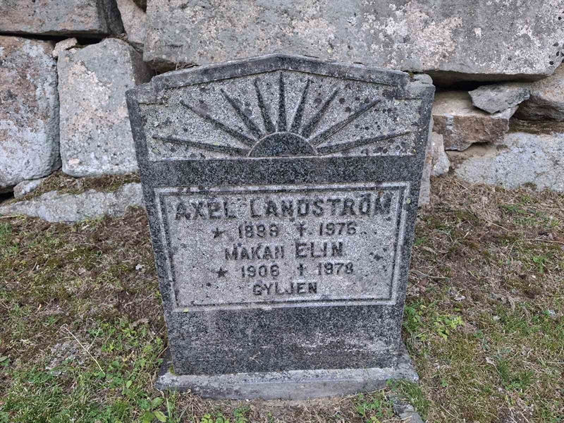 Grave number: 001 2   956