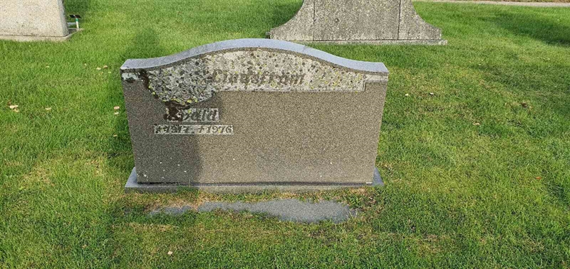 Grave number: GM 005  2345, 2346