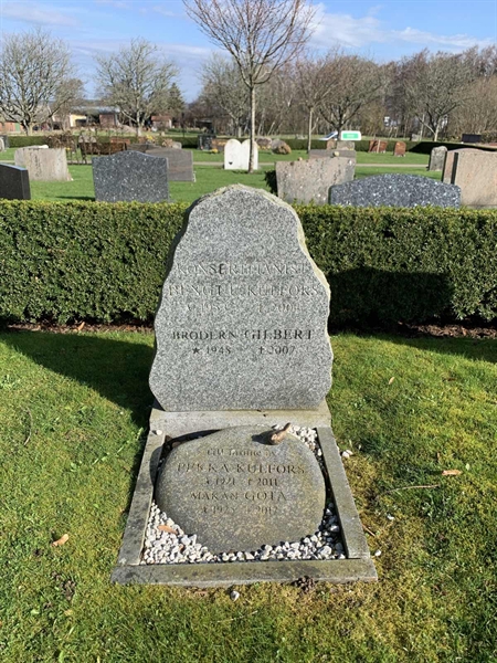 Grave number: SÖ M    24