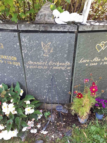 Gravnummer: GK U 4   330