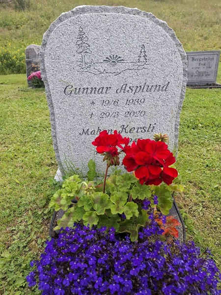 Grave number: 001 3 U    14